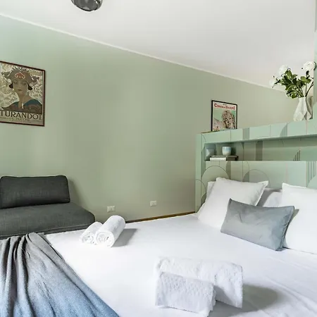 Joivy Studio Near Natural Museum Milan
